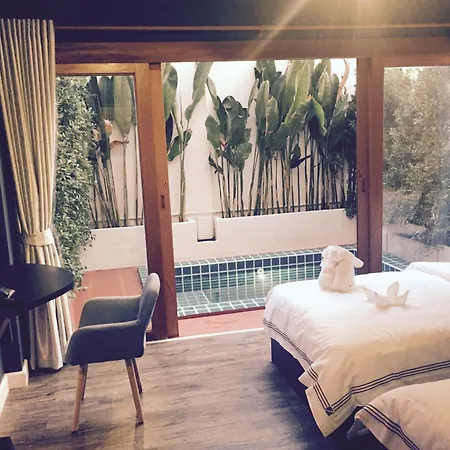 Joyful Thai Boutique Hotel